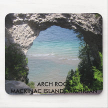 068, ARCH ROCKMACKINAC ISLAND, MICHIGAN MOUSE MAT