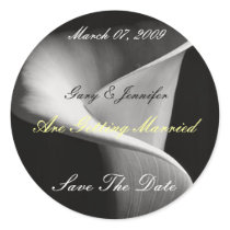 175907, Save The Date, Are Getting... - Customized Round Stickers