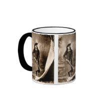 1898 Photo of Miss Annie Oakley Holding a Rifle Coffee Mugs