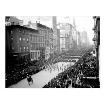 1905 5th Ave NYC Parade Postcard