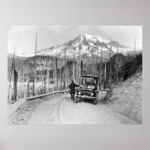 1919 Electric Car Print