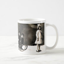 1920's Christmas Mug