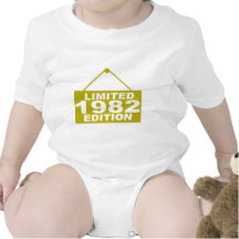 1982-L-E-82-.png T Shirt