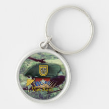 1st special forces green berets vietnam Keychain