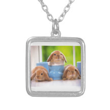 3 lapins collier personnalisé