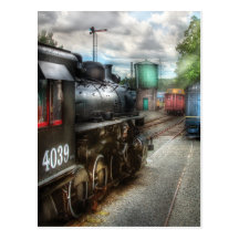4039 - Dans la cour de train Carte Postale