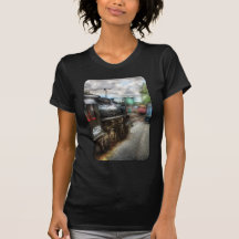 4039 - In the train yard Tees