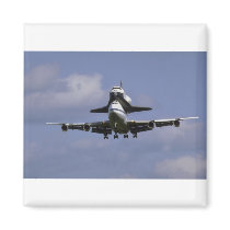 747 and shuttle arriving, Ottawa International Air Magnet