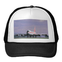 747 lands at Pearson International Airport, Toront Hats