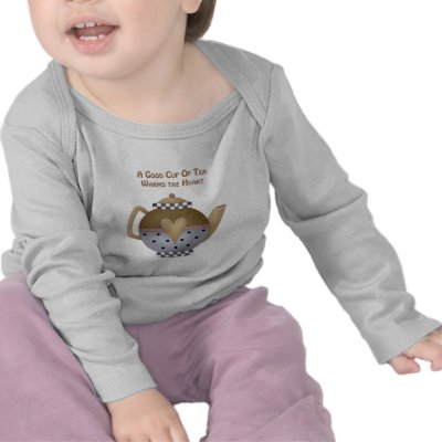 A Good Cup of Tea Warms the Heart T Shirt by robynsnest