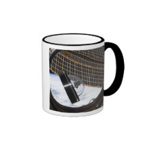 A moon rock 2 coffee mugs