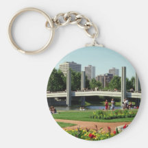 A view of the city keychain
