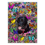 Abby dans les papillons - chien noir de laboratoir carte