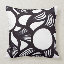 Abstract Circle Pillow (blk/white)