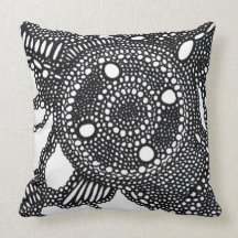 Abstract Dot Pillow (black/white)