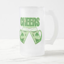 Acclamations vertes de bière mugs à café