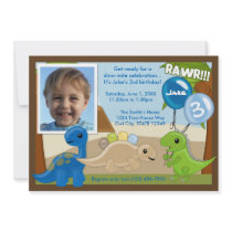 Adorable Dinosaur birthday invitation (photo)