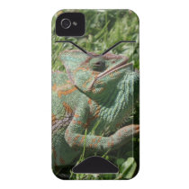 Aggressive Chameleon iPhone 4/4S ID Case