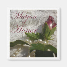 Aimant de faveur de dame de honneur