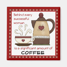 Aimant réussi de cuisine de café de femme