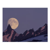 Alaska, Chugach Mountains Full moon rises Post Cards