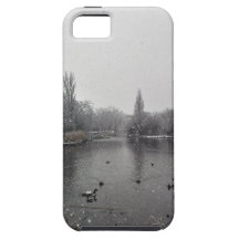 Albert Pond in the Snow iPhone 5 Cover