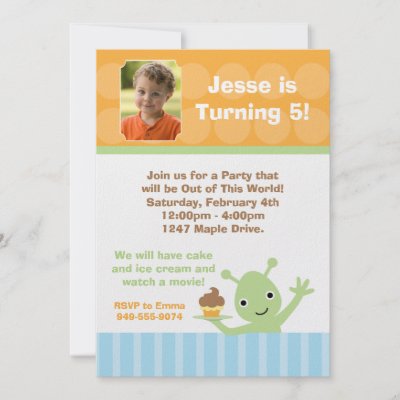 Alien Party Invitations