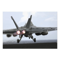 An F/A-18E Super Hornet launches