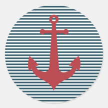 Ancre nautique rouge sur l'arrière - plan bleu ray autocollant rond