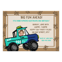 Anniversaire à quatre roues d'amusement invitations personnalisées