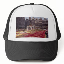 Annual Flower Festival at La Grande Place, Brussel Mesh Hat