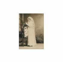 Antique bride photo sculpture