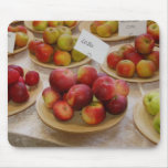 Apples, Lobo mousepad