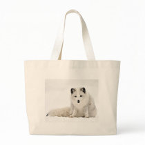 Arctic Fox in the Snow Tote Bags
