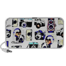 Awesome Vintage Cameras Design Pattern Travelling Speaker