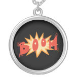 B O O M PENDENTIFS