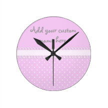 Baby shower dans le rose pendule murale