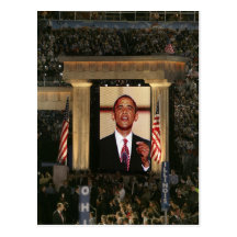 Barak Obama speaks at the last night of the Postcard