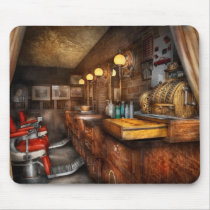 Barber - Closed on Sundays Mousepad