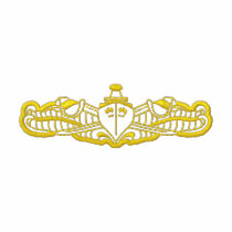 Bateau et sabres chemises brodées