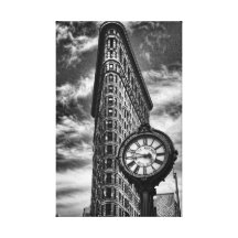 Bâtiment et horloge de Flatiron en noir et blanc Toiles Tendues