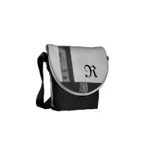 Beach sign Messenger bag in black & white