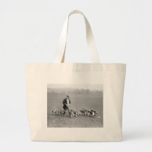 Beagle Club, 1914 Canvas Bags