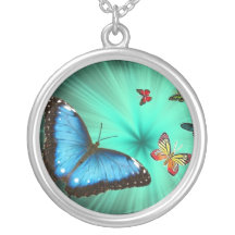 Beau voyage de papillon collier personnalisé