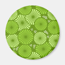 Beautiful, green retro floral magnet
