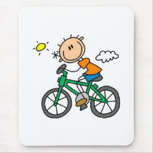 Bicyclette d'équitation de garçon de bâton tapis de souris