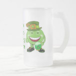 Bière et shamrocks verts 2 tasse à café