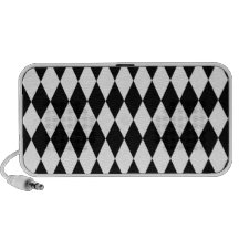 Black and White Diamond Pattern Travel Speakers