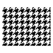 Black and White Houndstooth Photo