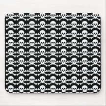 black and white pirate skull mousepad